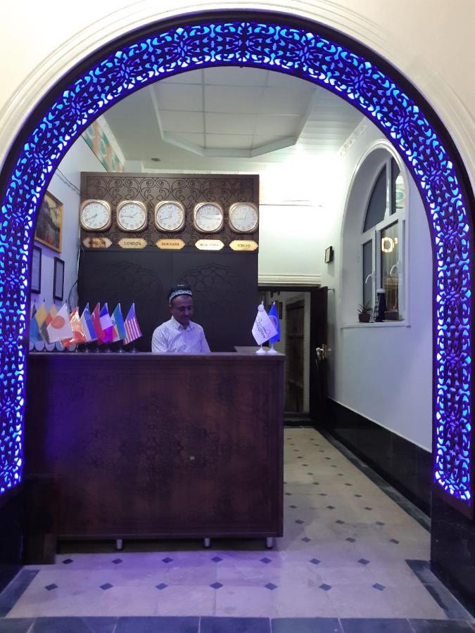 Hotel Rizqiro'Z Boutique Bukhara Exterior photo