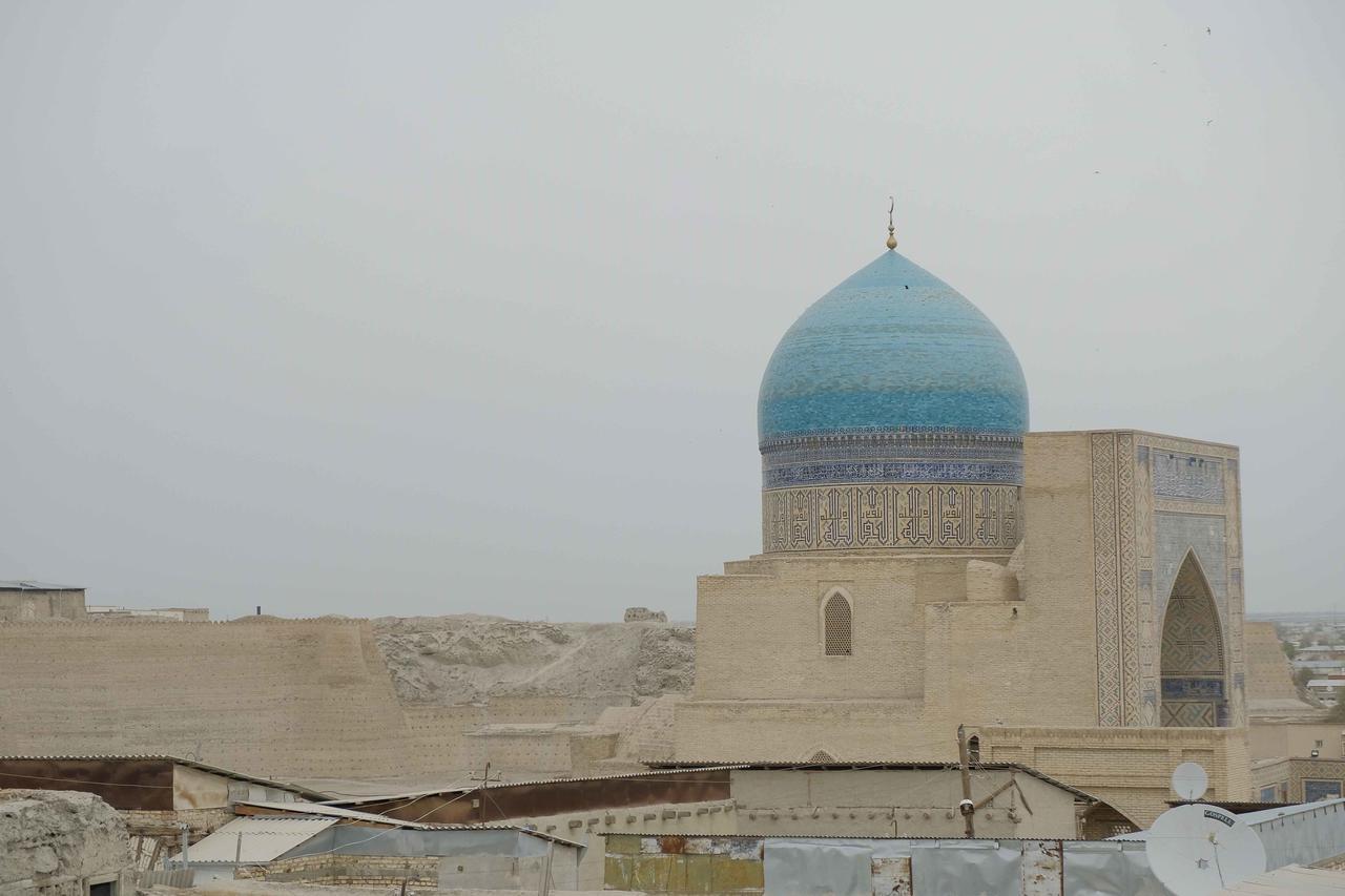 Hotel Rizqiro'Z Boutique Bukhara Exterior photo